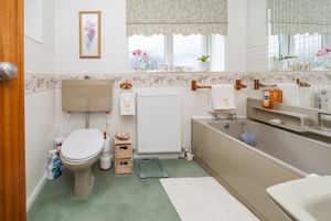 BATHROOM- click for photo gallery
